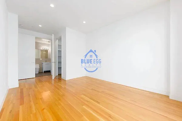 Rented by GROOME REALTY LLC | media 5