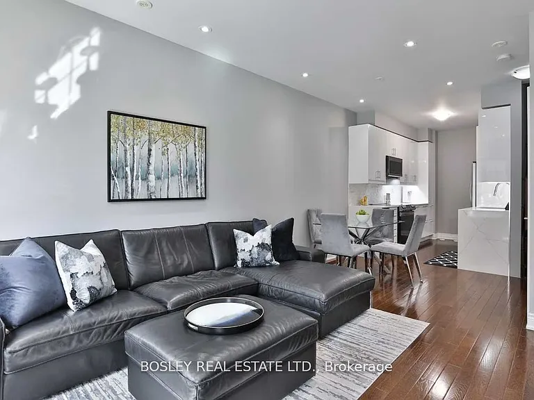 45 Hargrave Ln #148 — Photo 3