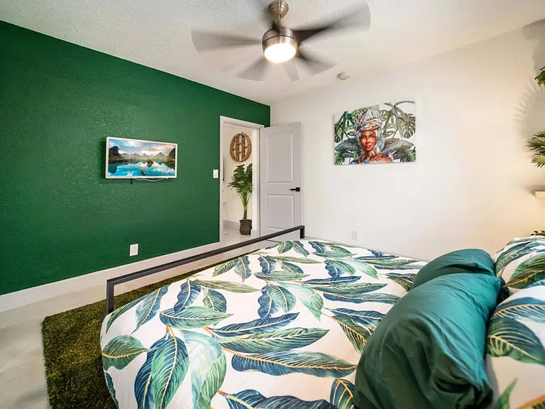 Bedroom