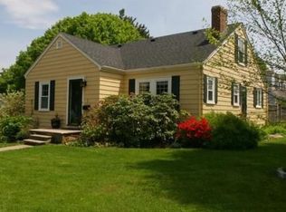 1 Ramsey Rd, Marblehead, MA 01945