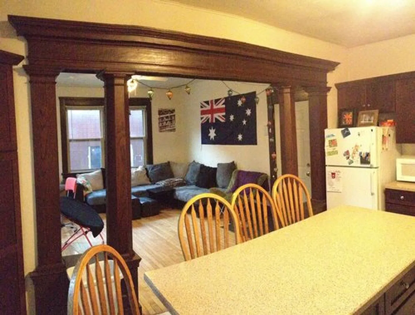 Lindholm Properties - 411 Hawthorne Court — Photo 2