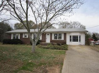 53 Bill Rutledge Rd, Winder, GA 30680