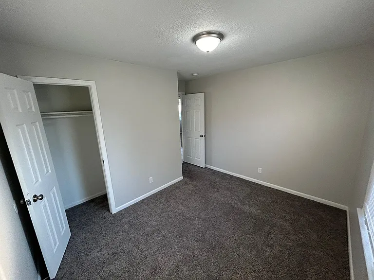 1203 N Mallory St — Photo 7