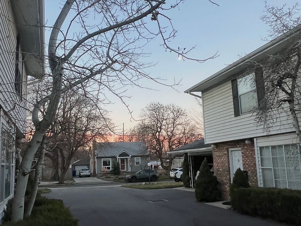 1st image of 1763 E Redondo Ave