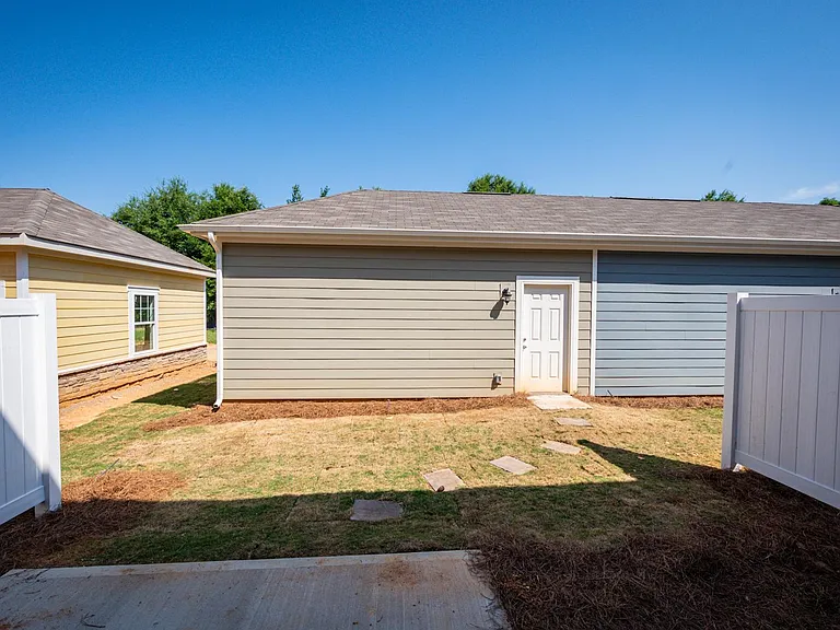 418 Sagecroft Ln — Photo 10