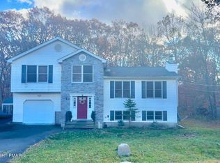 349 Butz Ln, Scotrun, PA 18355