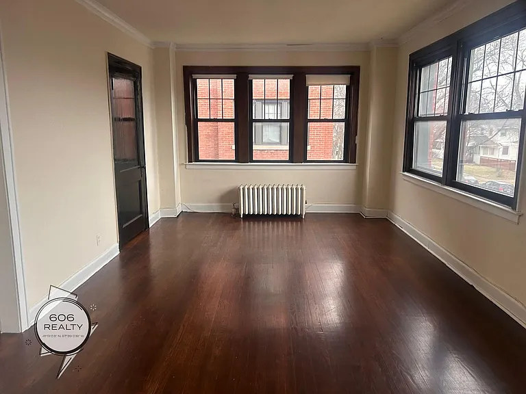 3252 Maple Ave — Photo 6