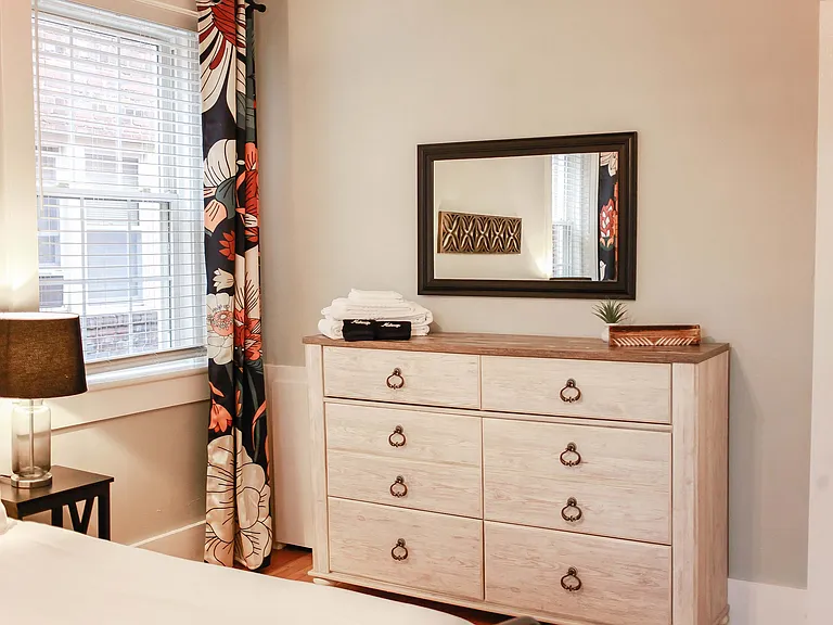 832 Brandon Ave #4 — Photo 5
