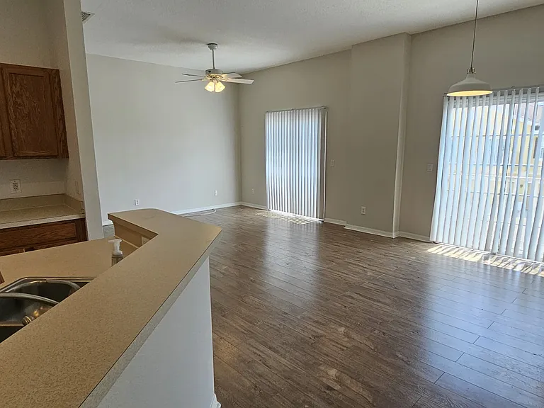 10845 Derringer Dr — Photo 10