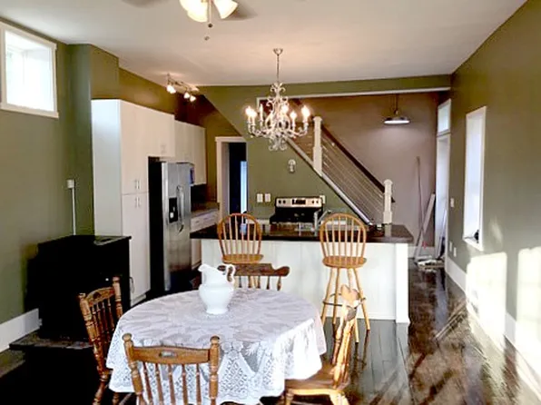 110 Water St, Hooversville, PA 15936