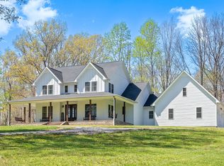234 Davis Ln, Erin, TN 37061