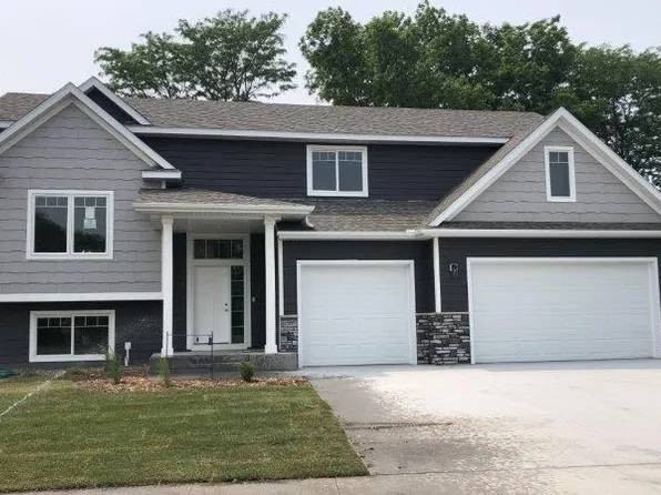 1505 14th Ave NE, Kasson, MN 55944