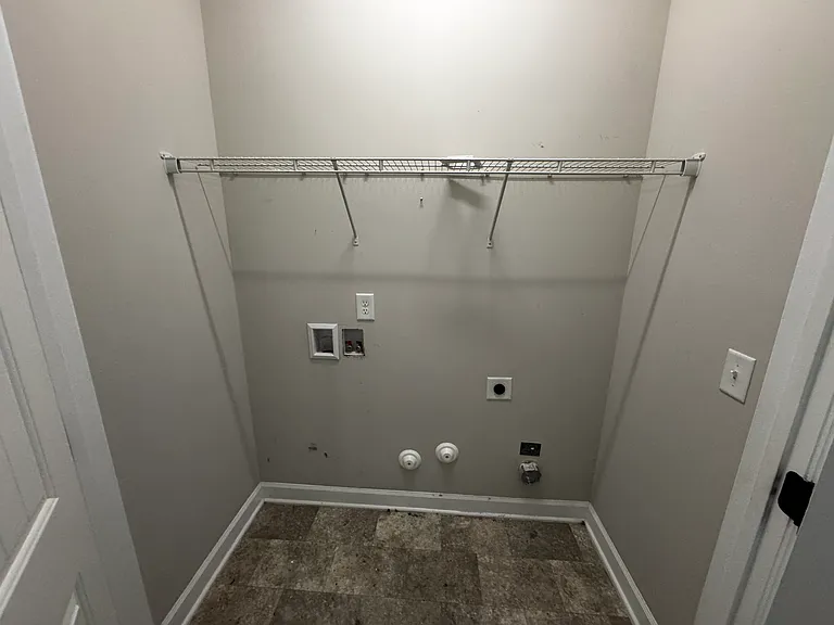 216 Hawks Nest Cir — Photo 4