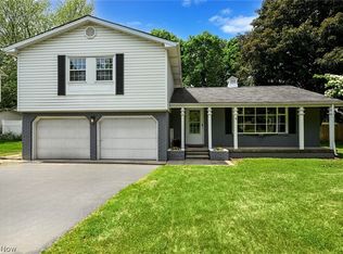 191 Bowhall Rd, Painesville, OH 44077