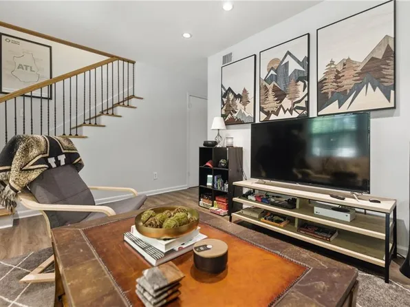 3 Arpege Way NW, Atlanta, GA 30327
