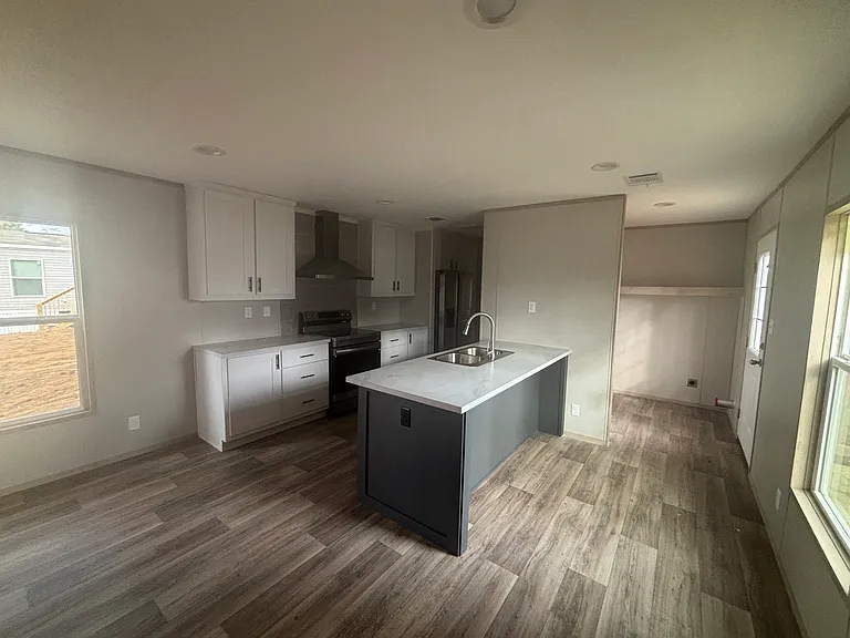 3221 McKown Rd #163 — Photo 2
