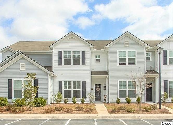 1st image of 318 Castle Dr #1443