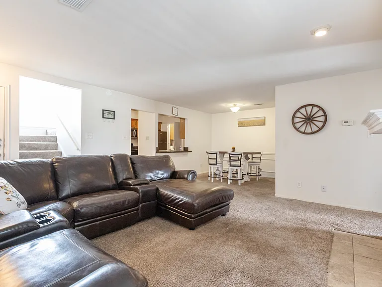 1310 Westheimer Rd #210 — Photo 2