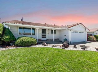 25462 Calaroga Ave, Hayward, CA 94545