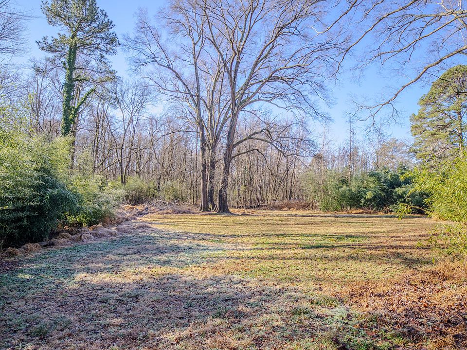 1st image of Elk Ln