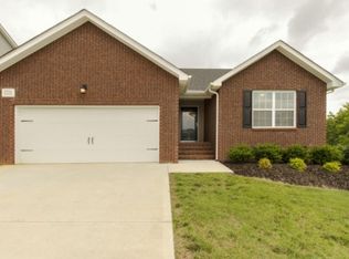 1711 Point Wood Dr, Knoxville, TN 37920