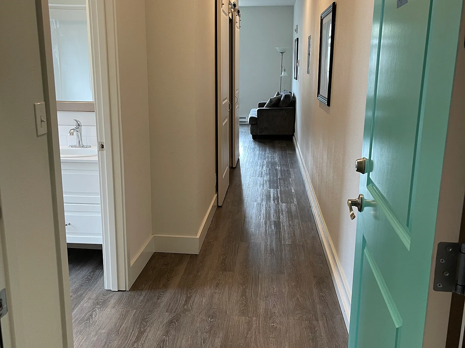 1 bed, 550 sqft, $1,350 — Photo 4