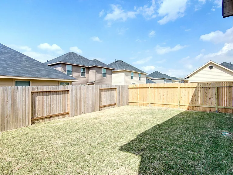 2403 Thorney Ct — Photo 7