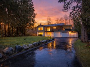 12152 261st St, Maple Ridge, BC V2W2A6