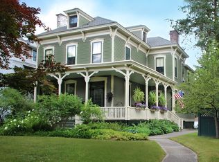 25 Maple Ave, Troy, NY 12180