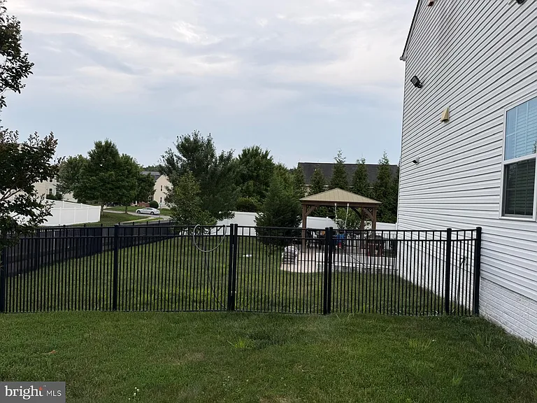 1 Warbler Ct — Photo 14