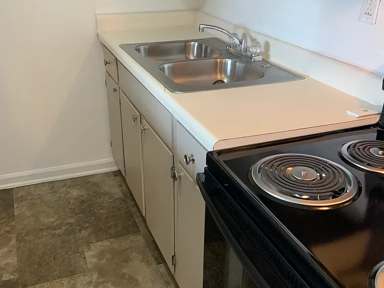 1020 E Main St #22 — Photo 4