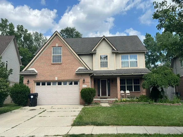 26923 Pepperwood Dr, Woodhaven, MI 48183