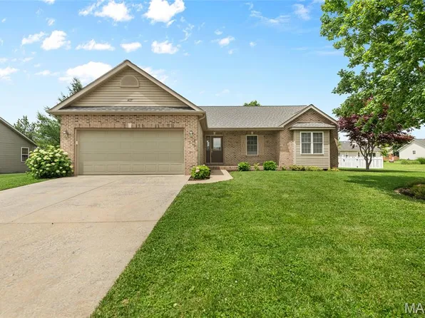407 Silverthorne Dr, Freeburg, IL 62243