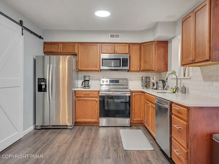 113 Meckesville Rd — Photo 10