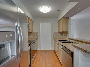 321 Gainsborough Sq #2-32, Chesapeake, VA 23320