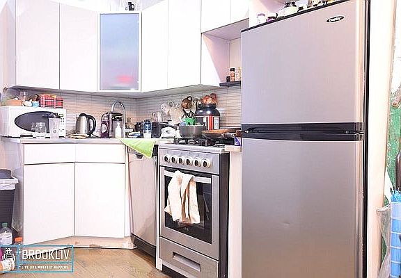 2nd image of 642 Wilson Ave APT 2L