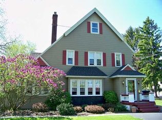 3731 Saint Paul Blvd, Rochester, NY 14617