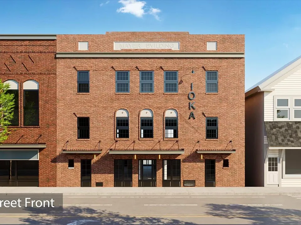 55 Water St #203