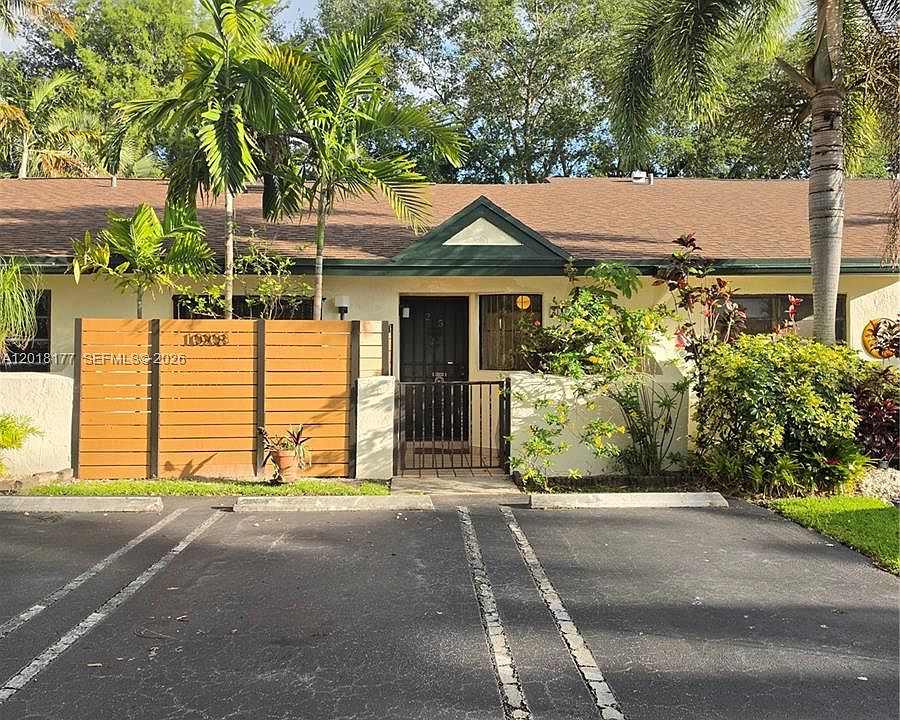 1st image of 10908 SW 72nd St APT 215