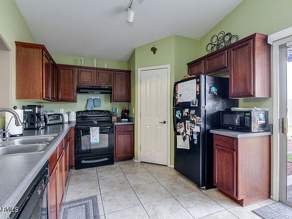 5th image of 12438 W Dreyfus Dr