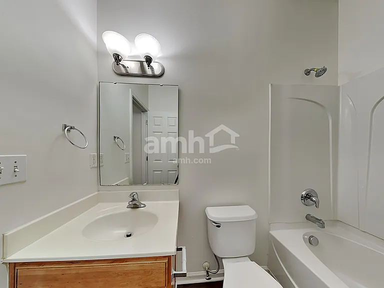 4095 Shadetree Dr — Photo 15