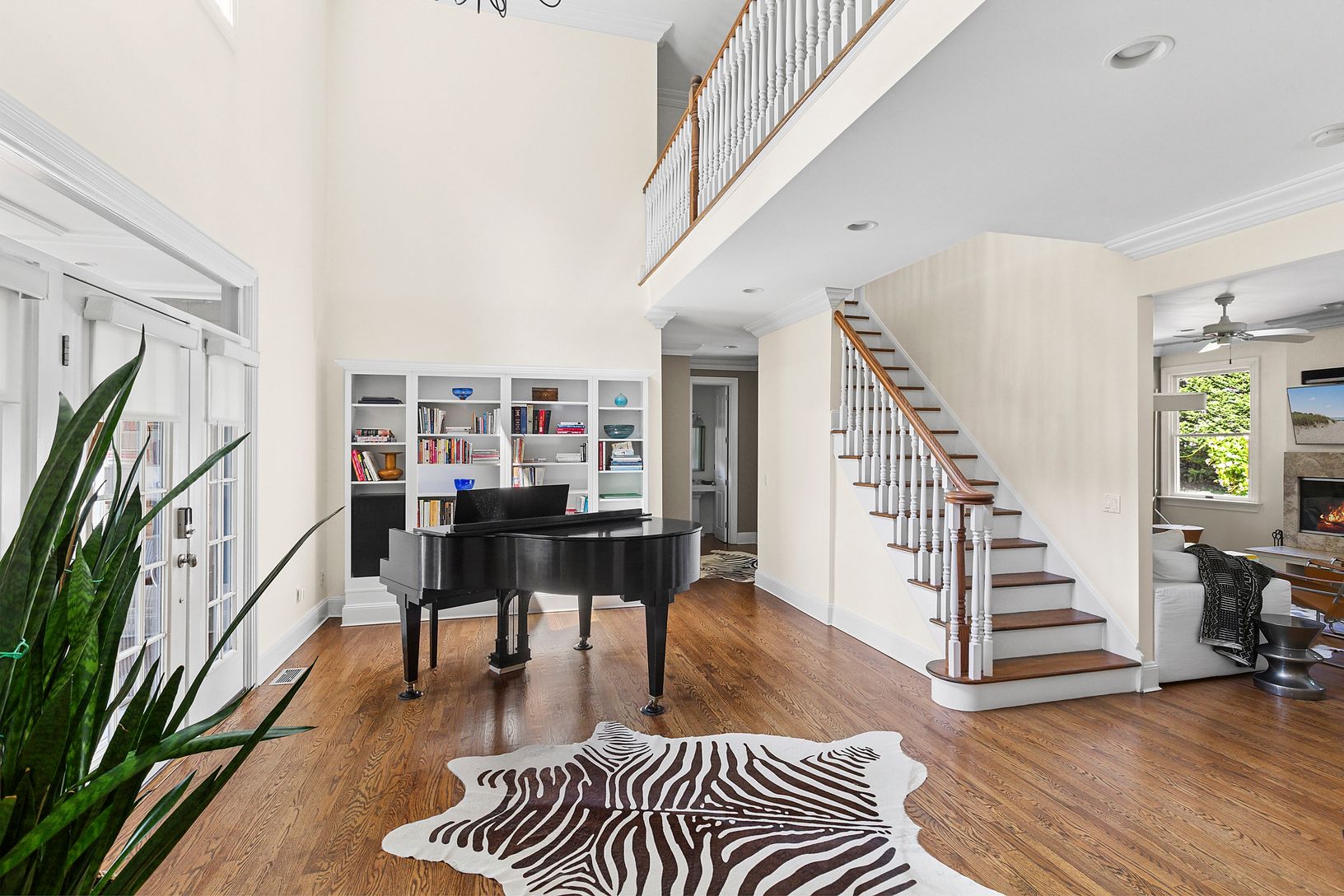 Two Story Entry Foyer