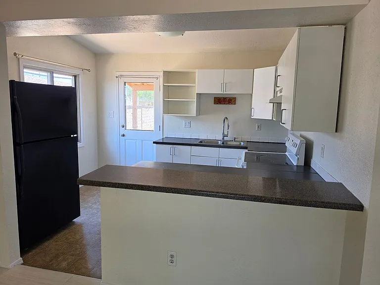 1243 N Oleander St — Photo 12
