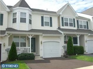 207 Hamilton St, Chalfont, PA 18914