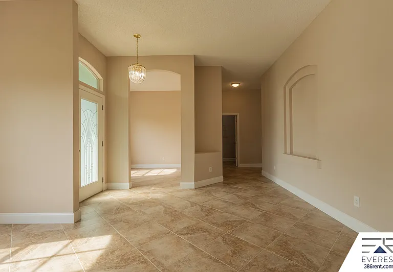 14 Lysander Ln — Photo 8