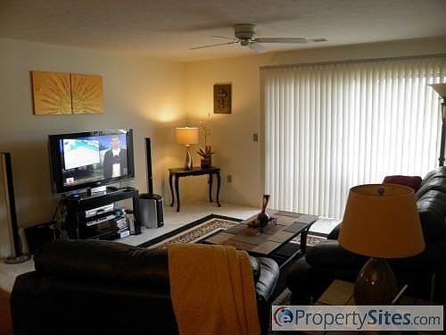 3rd image of 120 Carrington Ln Unit 120-205