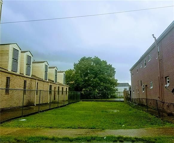 1st image of 4234 Thalia St