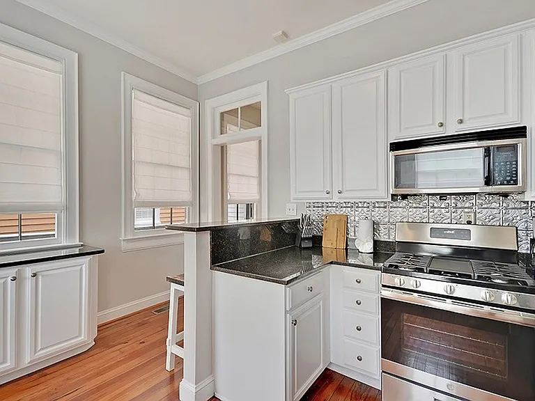 236 Rutledge Ave — Photo 11
