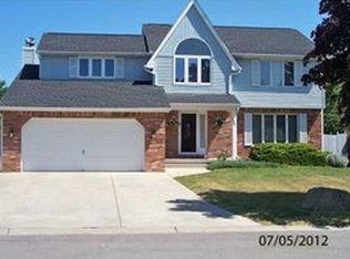 155 Gina Mdws, East Amherst, NY 14051