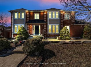 10 Colleyville St, Brampton, ON L7A1H3